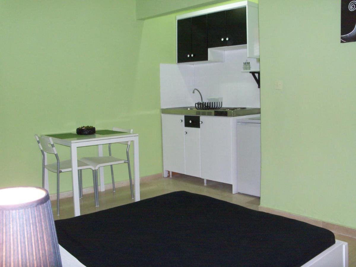 Maria'S Studios Agios Georgios  Buitenkant foto