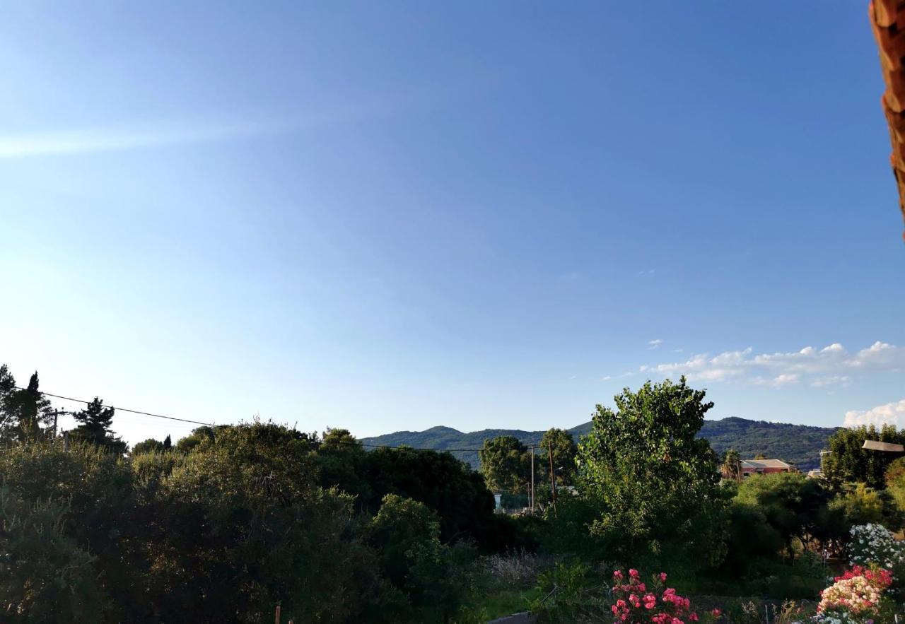 Maria'S Studios Agios Georgios  Buitenkant foto